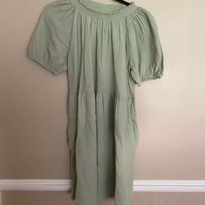Universal thread mint green dress
